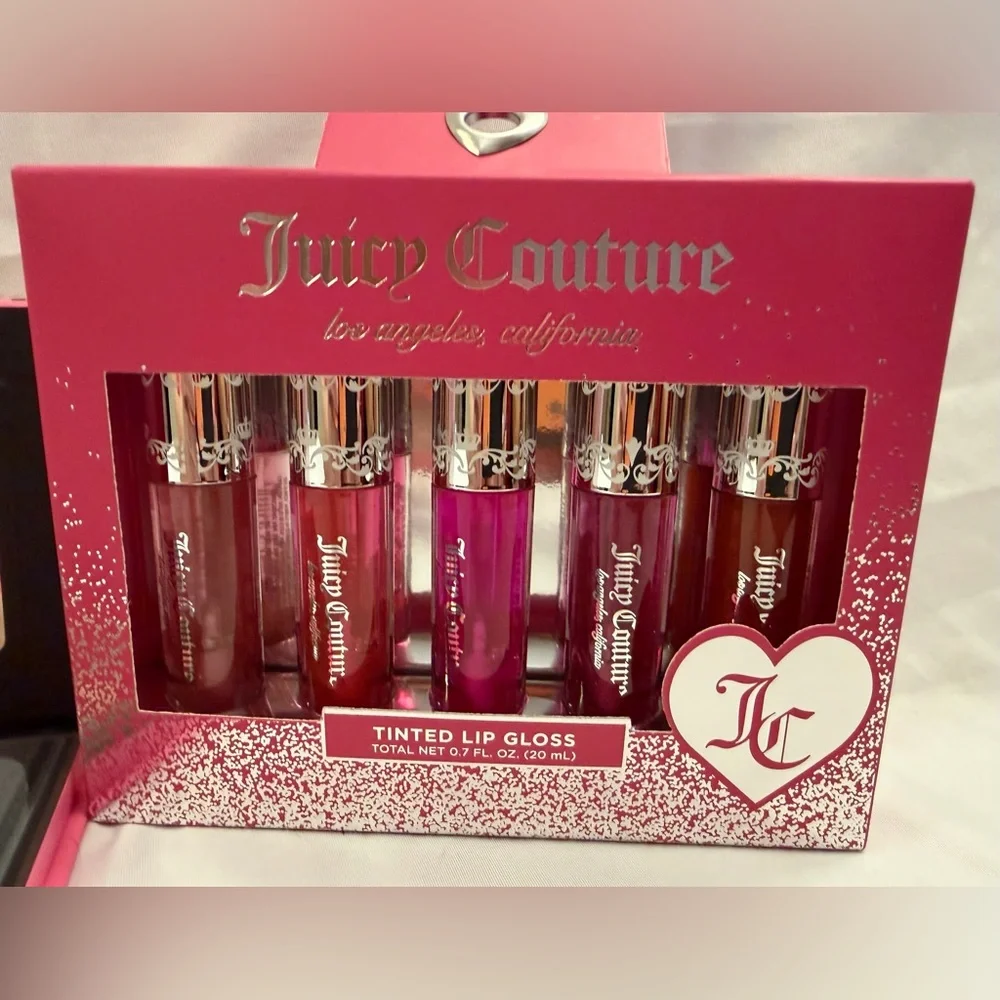 Juicy Couture Bundle Eyeshadow Palette - 2 Lip Gloss Sets